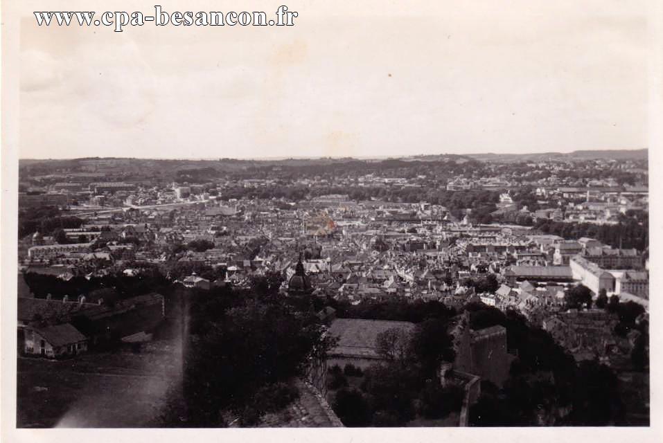 BESANÇON - Vue générale - Photo allemande du quartier St Jean